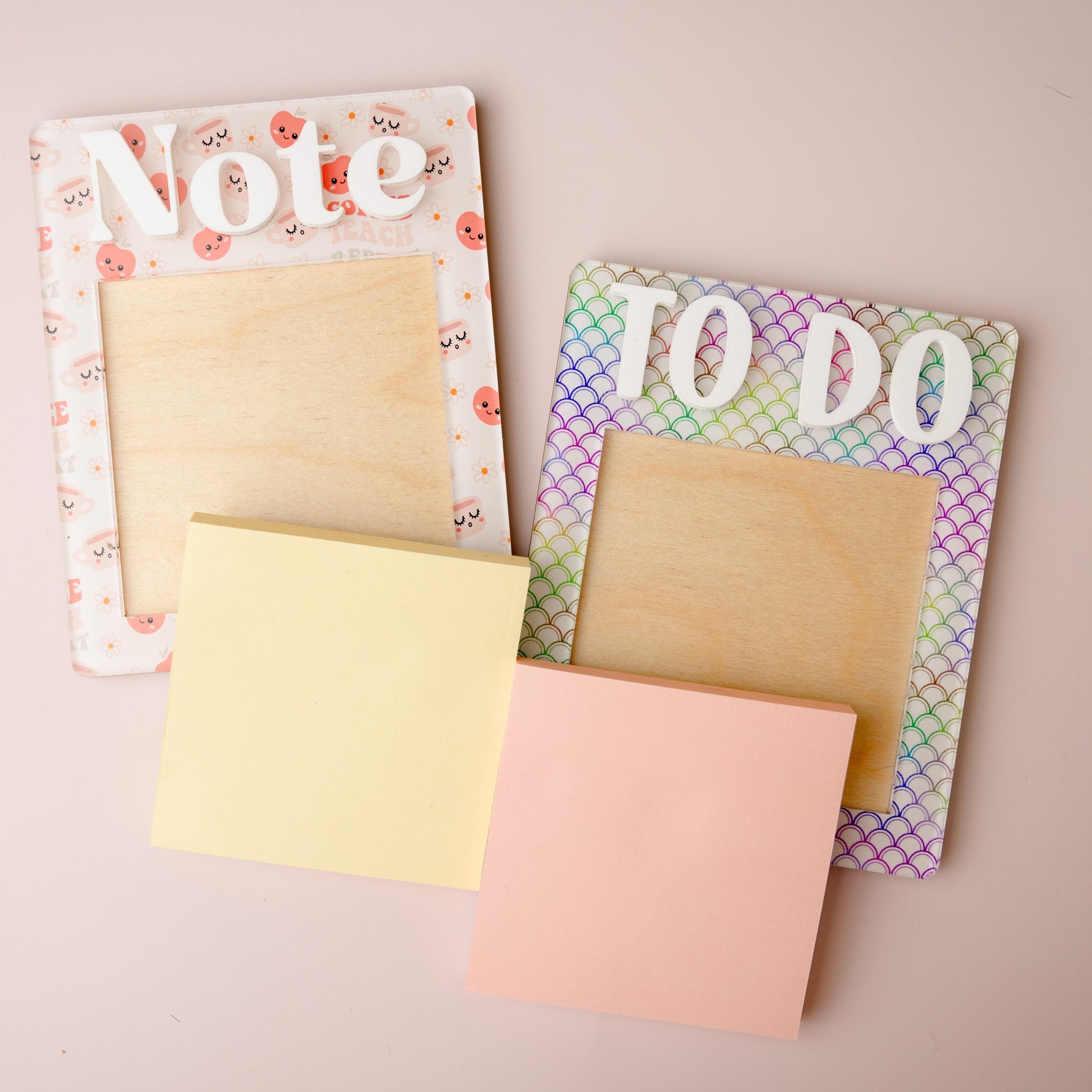 Mermaid scale sticky note holder