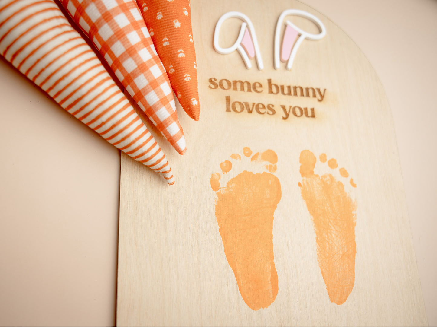 Easter Keepsake Sign -  Some bunny loves you keepsake sign - MaiCre8tions