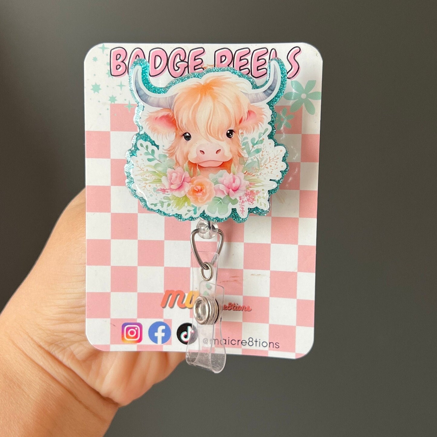 Highland cow Badge Reels | Highland cow phone grip