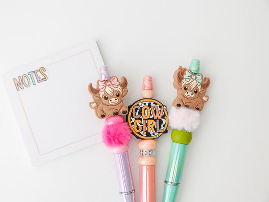 Highland Cow beaded pen
