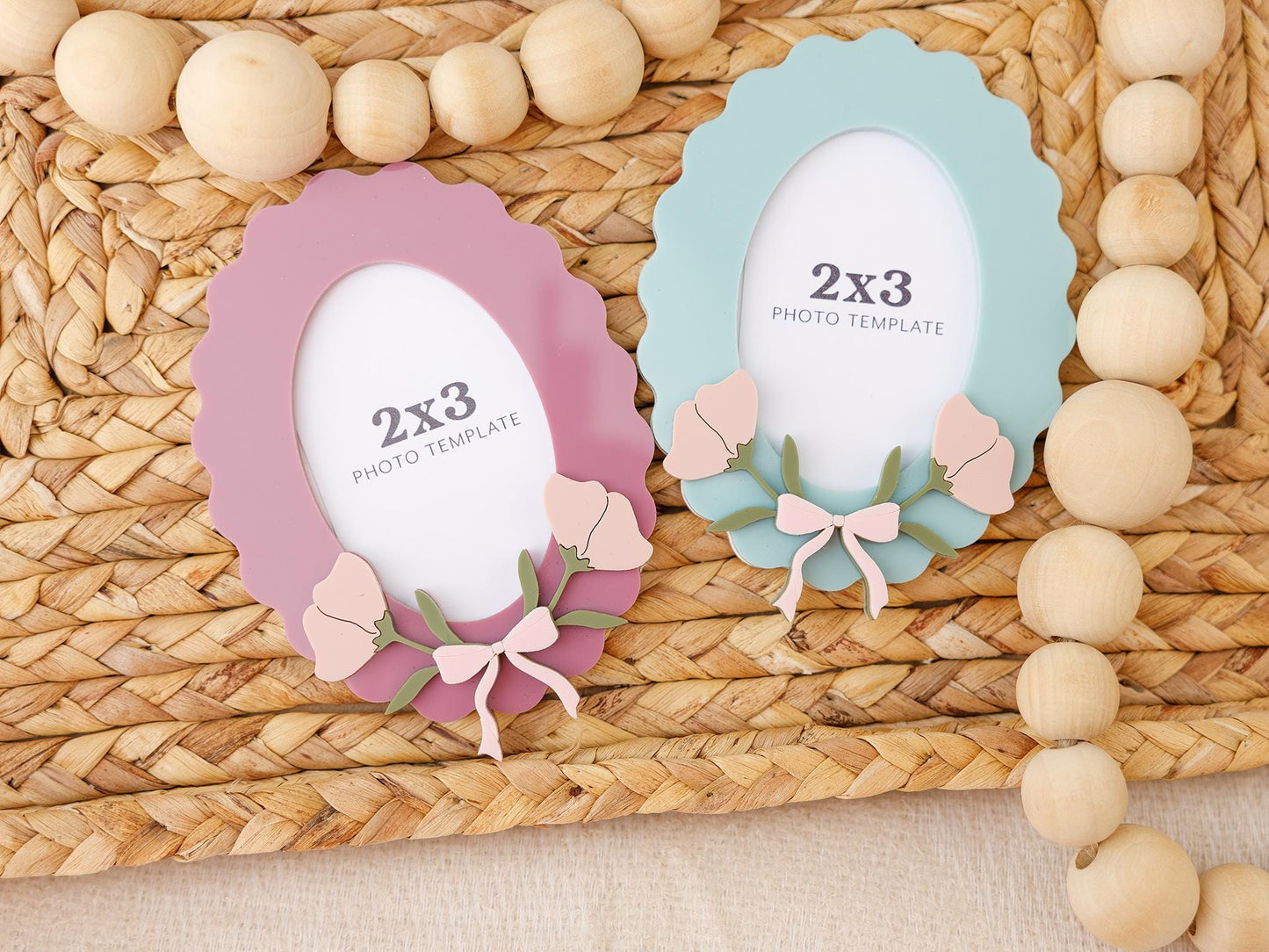 Scallop oval flower photo frame