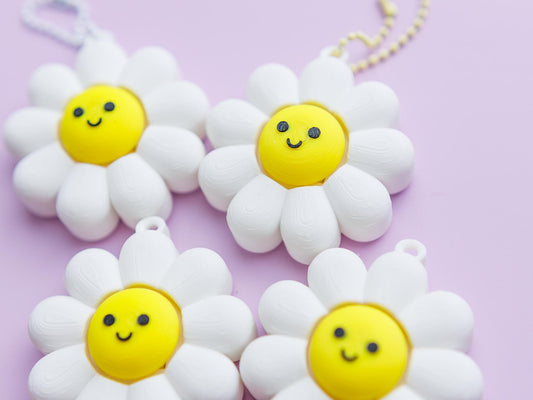 DaisyFidget Clicker Keychain 3D printed fidget