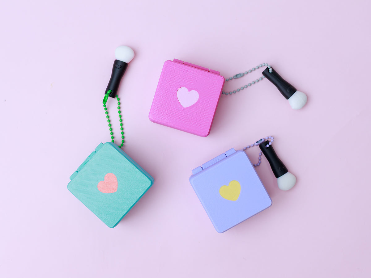 Make up palette fidget clickers