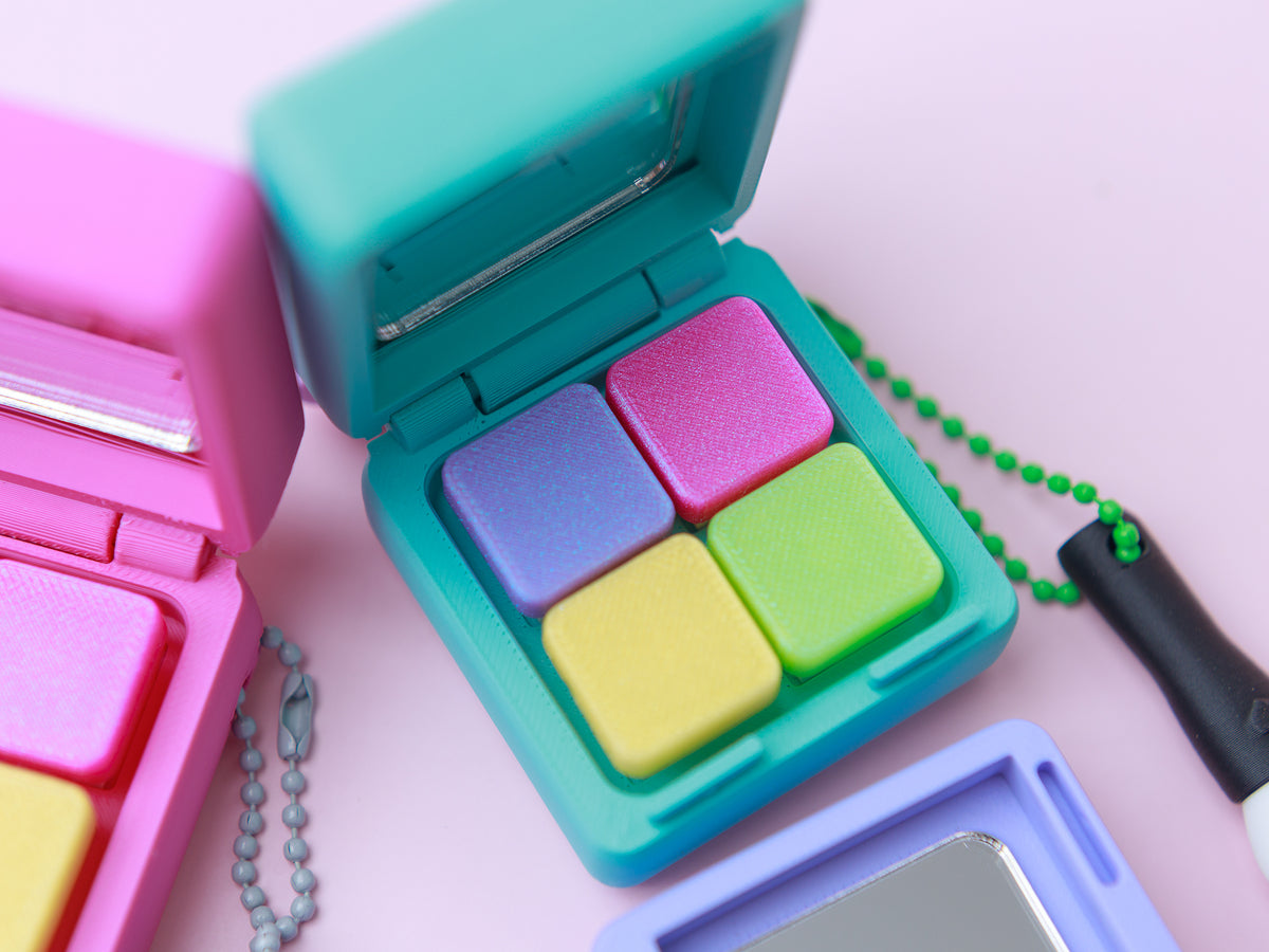 Make up palette fidget clickers