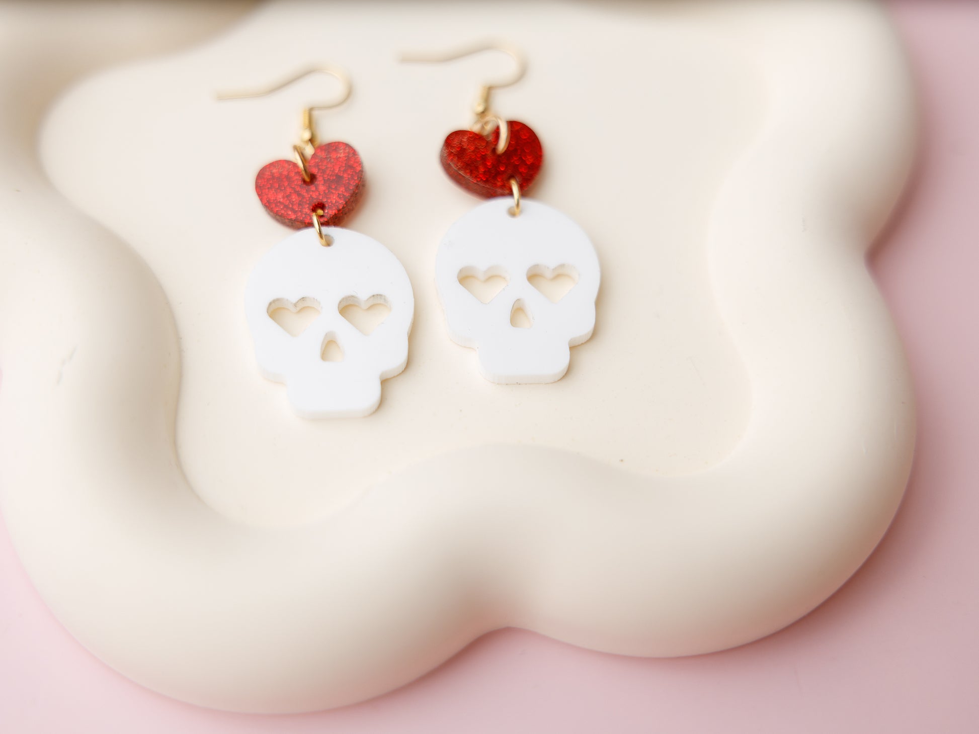 Heart Skull Valentine Acrylic Earrings_maicre8tions