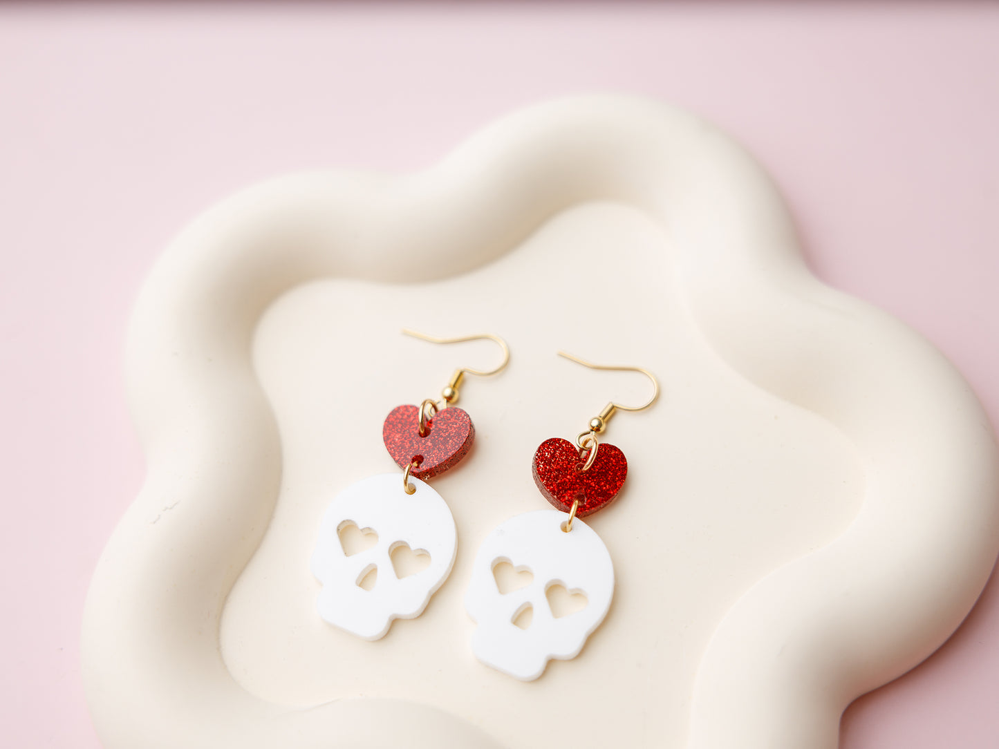 Heart Skull Valentine Acrylic Earrings_maicre8tions