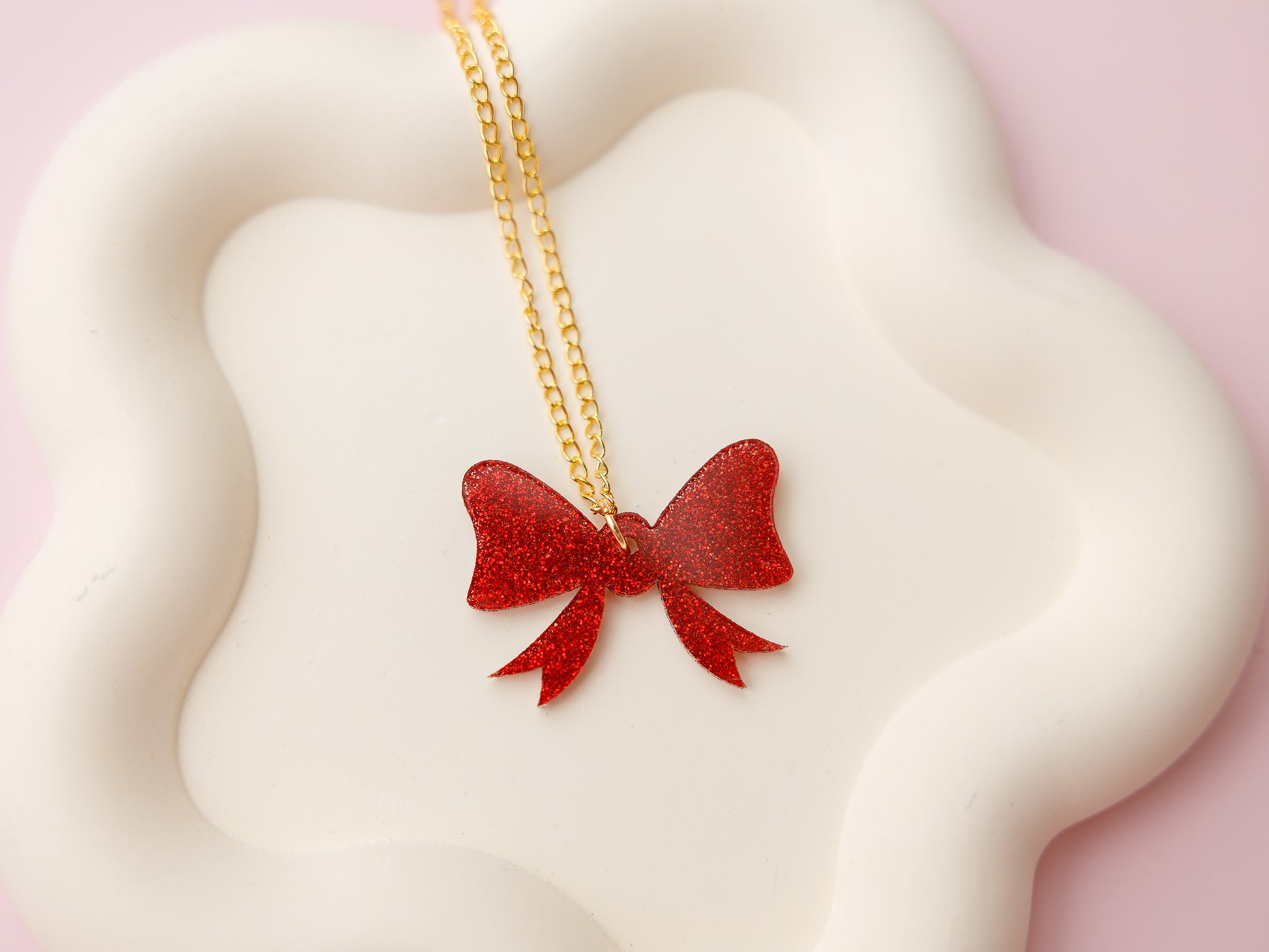 Red bow acrylic necklace