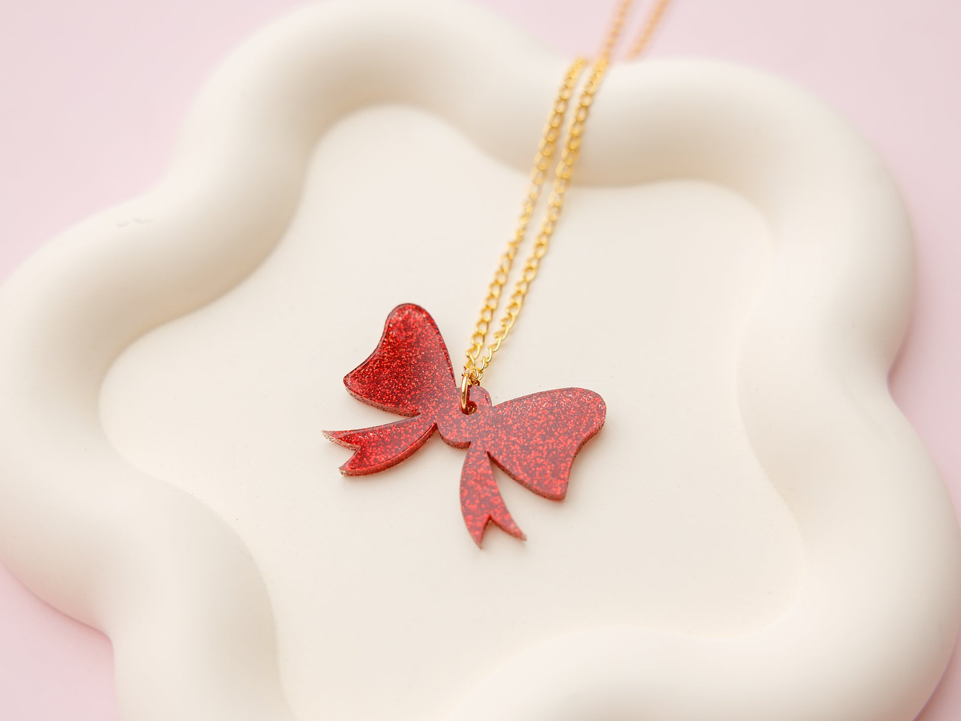 Red bow acrylic necklace