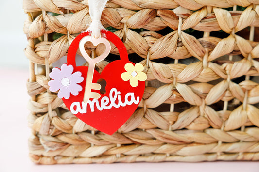 Heart Lock and key Valentine&#39;s Day Acrylic Name tag for kids