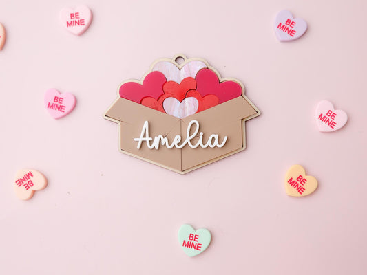 Box of hearts Valentine’s Basket Name tag for kids