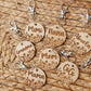 Engraved flowers Mom keychain Personalized keychain Mother's Day Gift for Mom Gift for Grandma