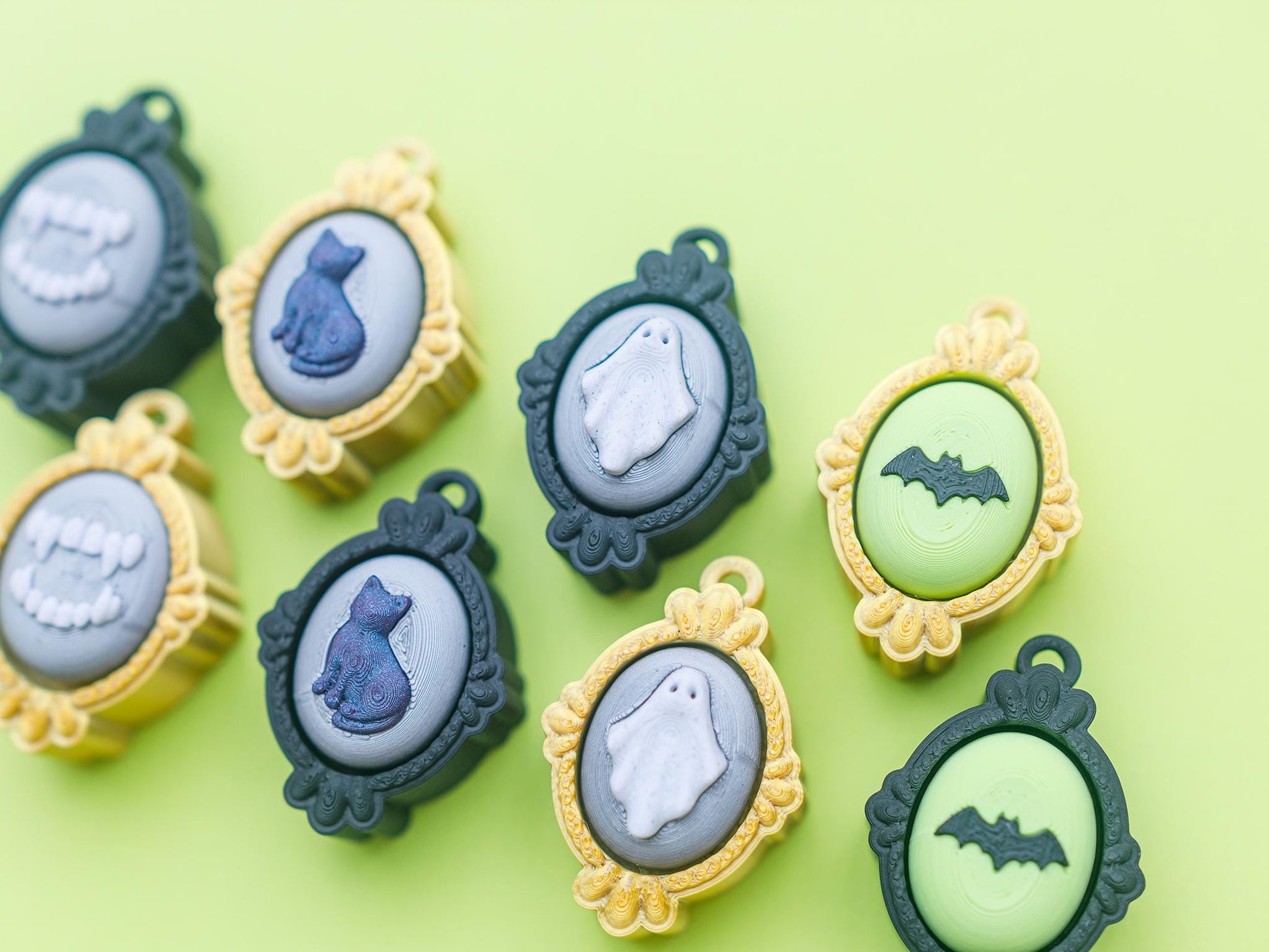 Halloween Vintage frame ghost Fidget Clicker Toy Bat Fidget Clicker