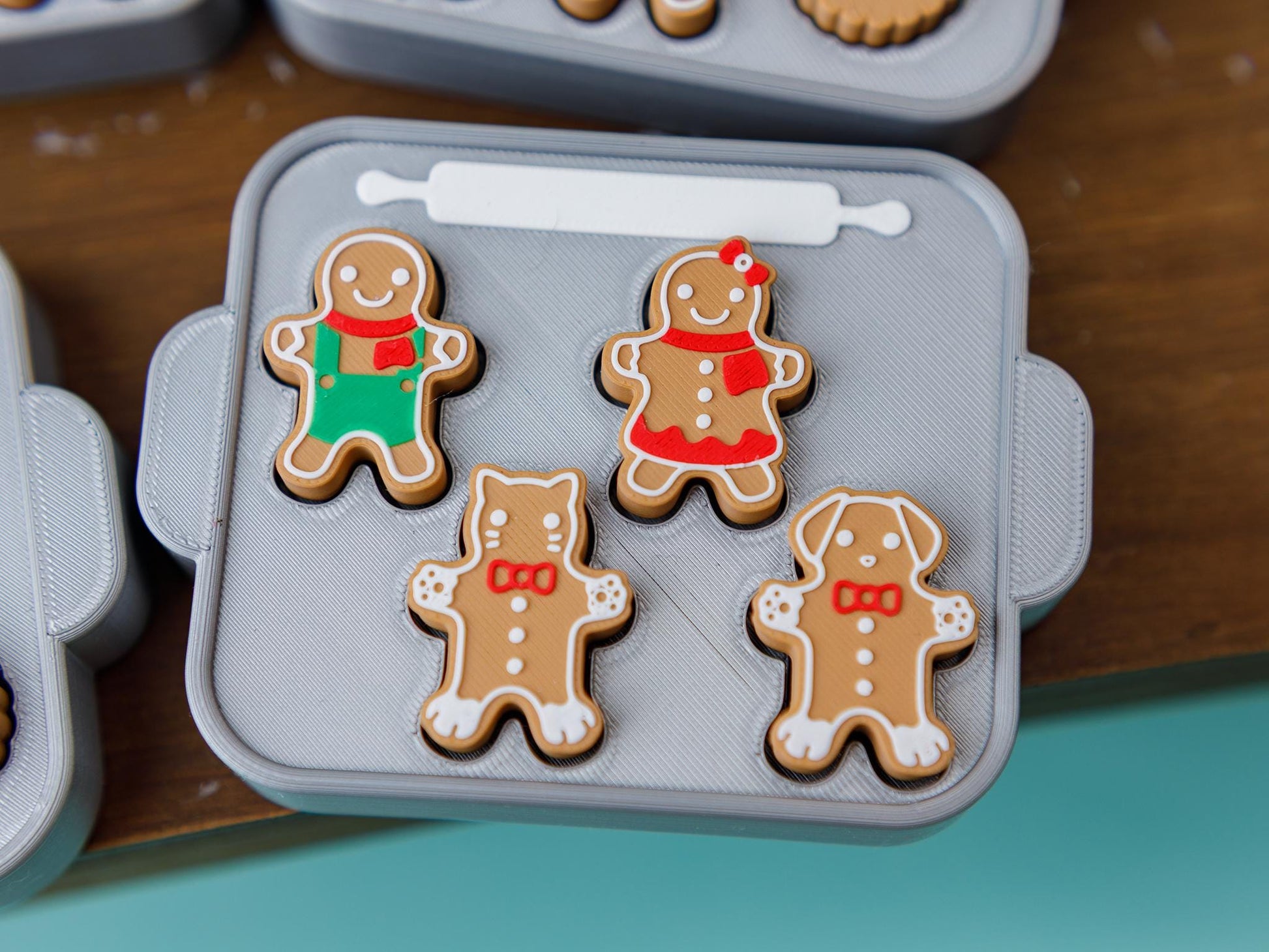 Gingerbread cookie tray Fidget Clicker 3D printed Christmas Fidget Clicker Ginger Bread ornament