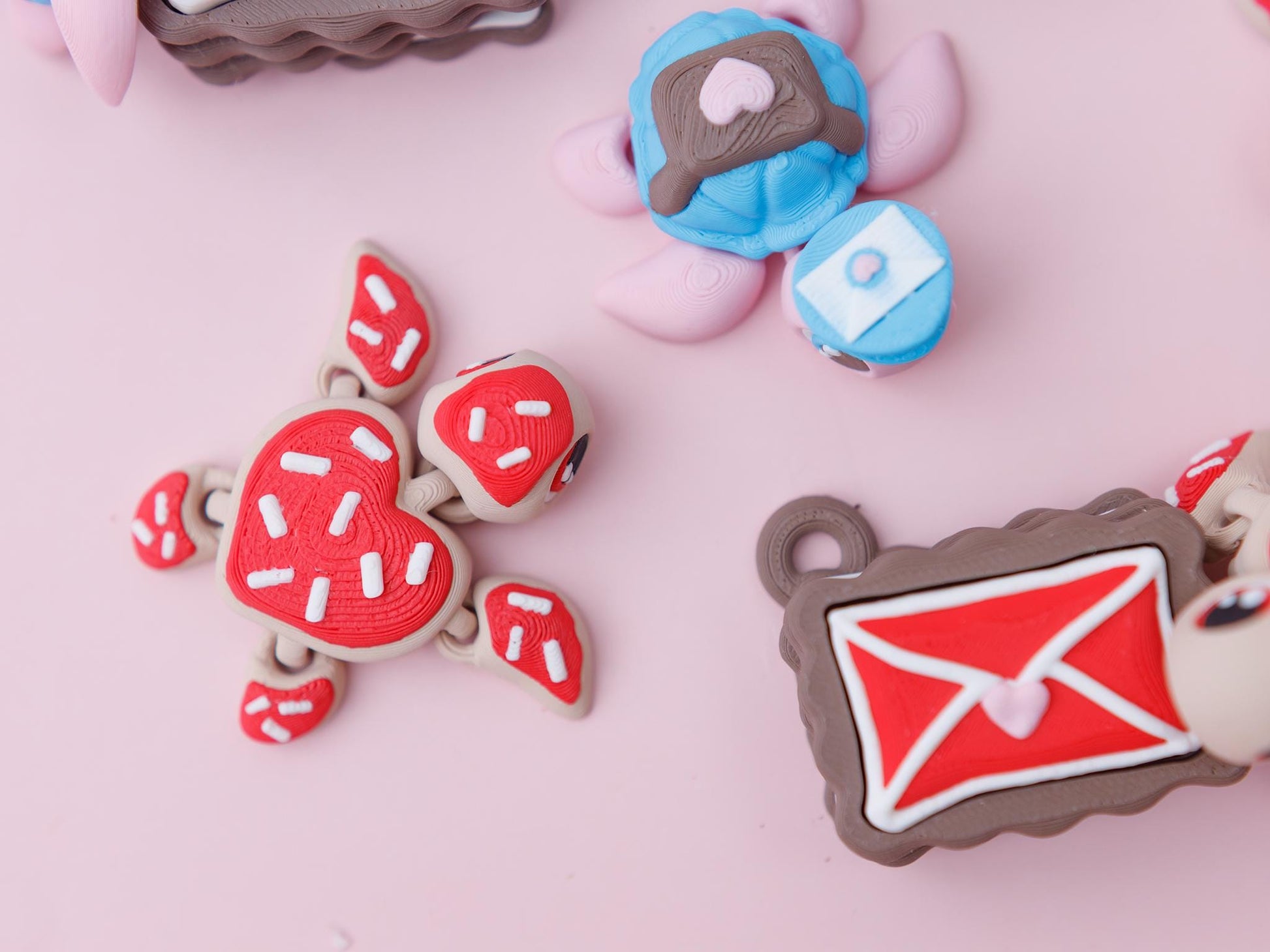 Valentine's Day fidget clicker Flexi Fidget turtle Love letter cookies fidget clicker