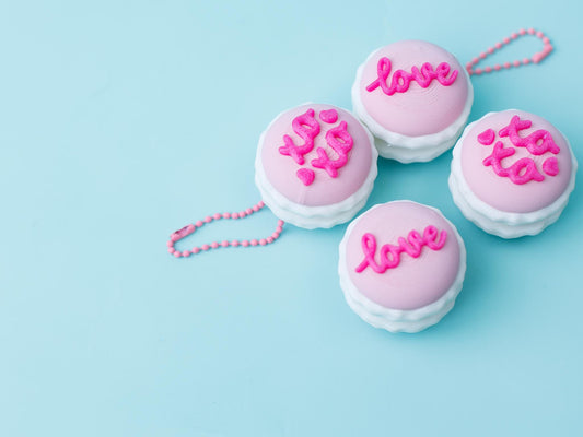 Valentine's macaron fidget clicker 3D printed Valentine's Day fidget clicker