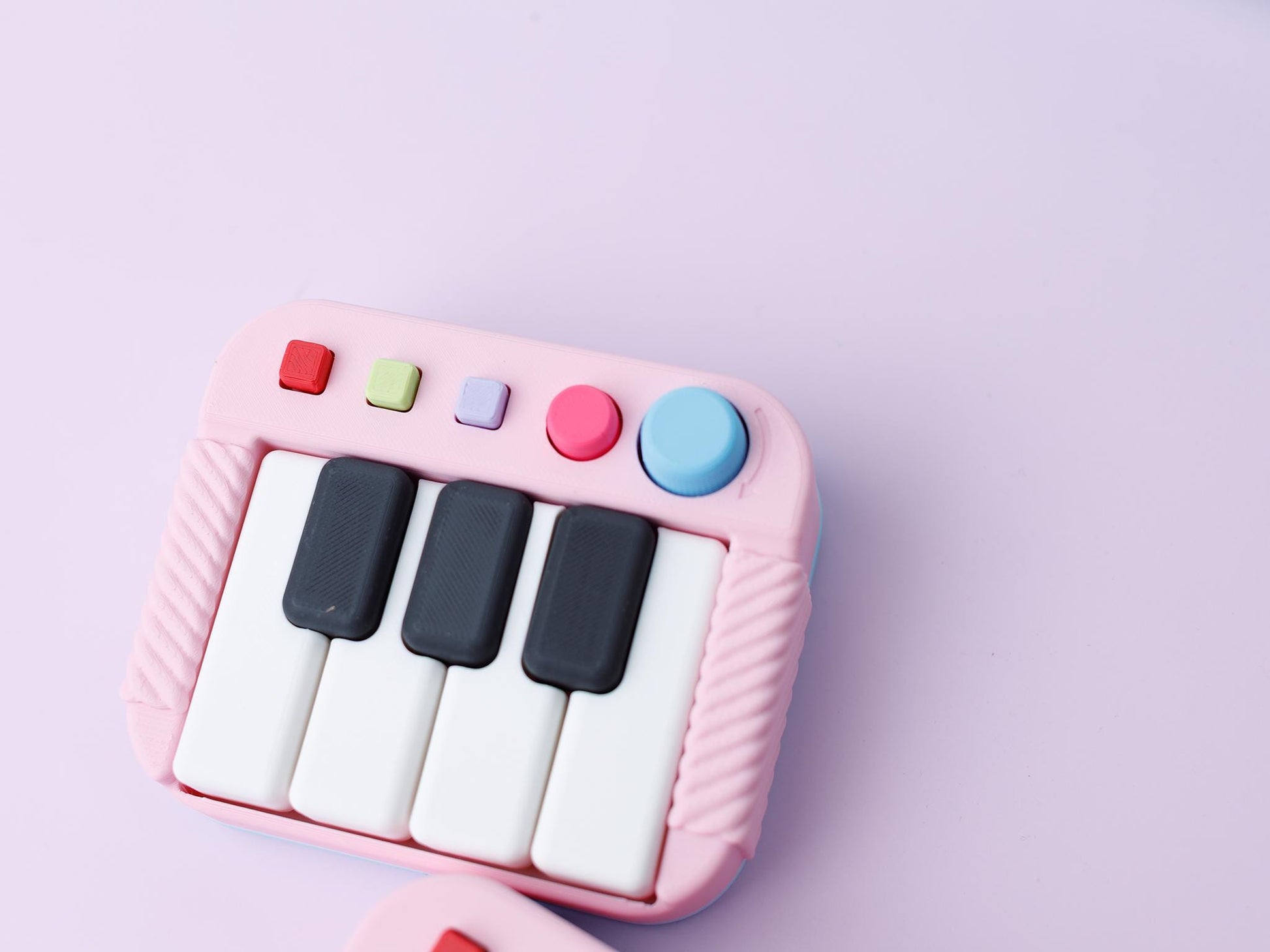 3D printed piano fidget clickers small version