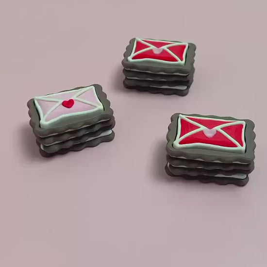 Valentine's Day fidget clicker Flexi Fidget turtle Love letter cookies fidget clicker