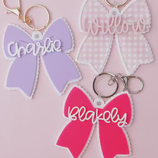 Scallop bow backpack name tag Bow backpack keychain Personalized keychain Gift for kids Custom bow keychain Personalized acrylic keychain